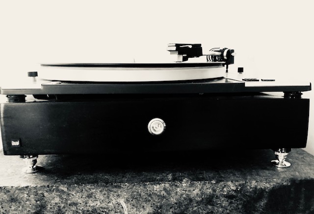 VCW / 001 — Dual 601 — Black Orchid